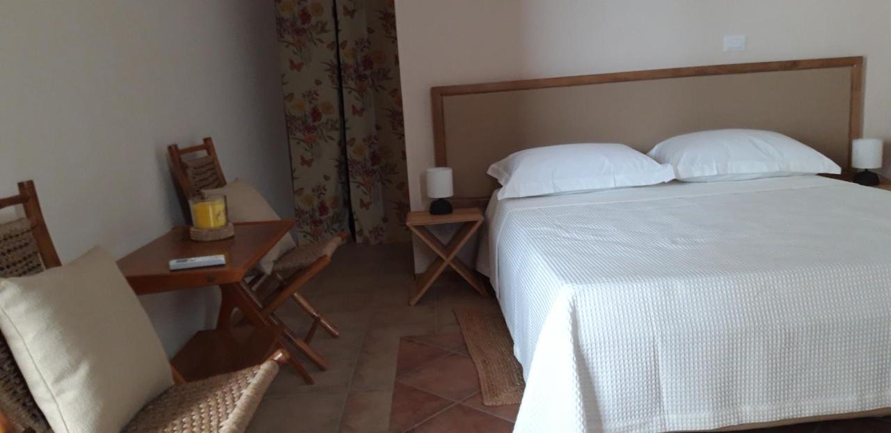 Cottage La Roccia Merine Luaran gambar
