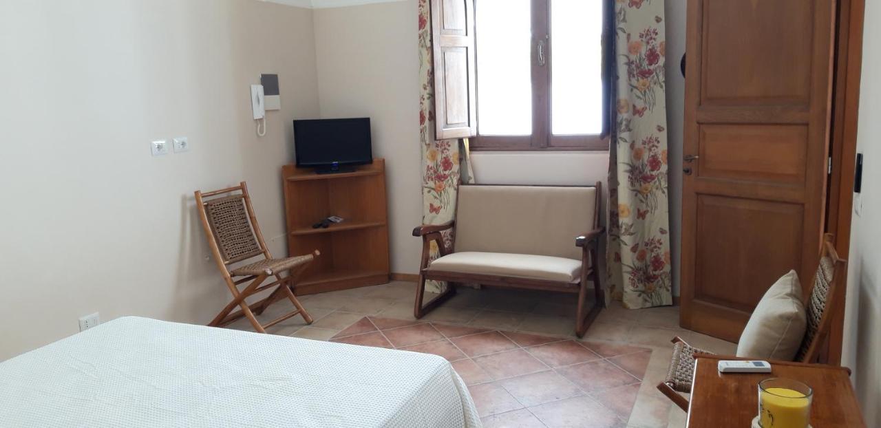 Cottage La Roccia Merine Luaran gambar